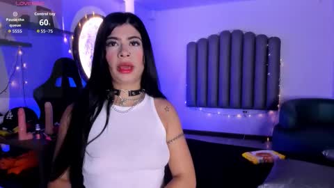 venuss09 online show from December 2025 08:57:01 PM