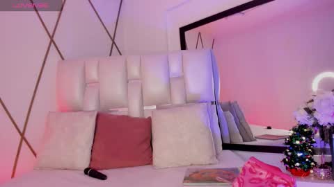 VENUS online show from December 2025 11:50:01 AM