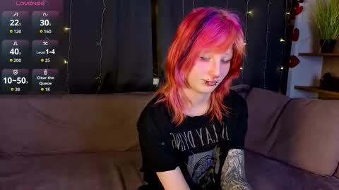 Erica online show from March 2026 08:27:02 PM