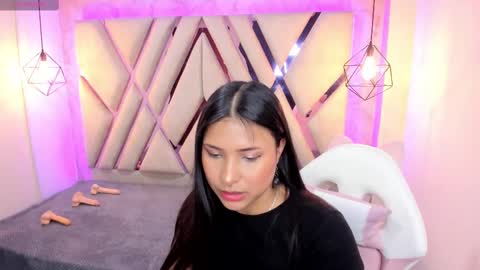 Domelipa  online show from December 2024 06:39:01 PM