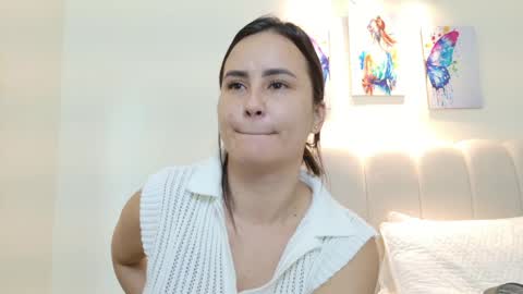 Vera online show from May 2026 12:33:02 PM