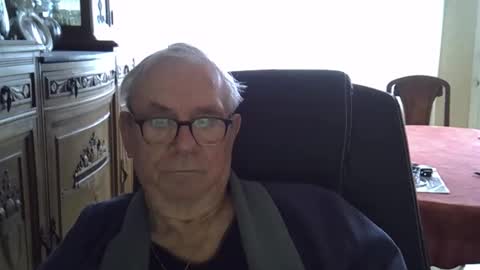 Snapshot of vergne50 chatting on May 2026 04:52:02 AM vergne50 online show from May 2026 04:52:02 AM