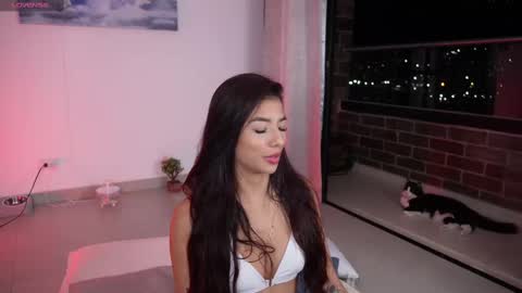 vero_cam online show from February 2025 12:54:02 AM
