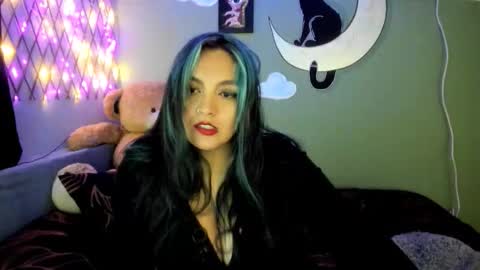  karolina online show from March 2026 03:42:02 AM