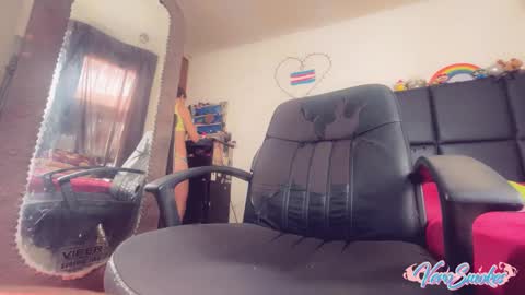 Vero Alva online show from March 2025 07:17:01 PM