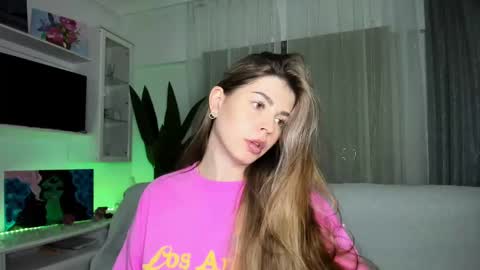 Lolitalolz online show from January 2025 08:11:01 PM