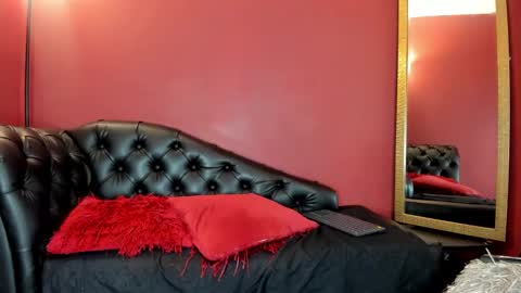 Vero online show from February 2025 06:35:02 PM