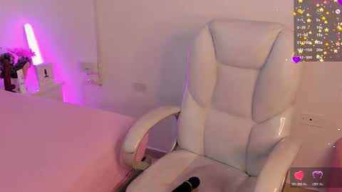 Snapshot of veronica3__ chatting on November 2025 05:06:01 AM Vernica online show from November 2025 05:06:01 AM