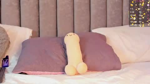 Snapshot of veronica3__ chatting on November 2025 04:26:02 AM Vernica online show from November 2025 04:26:02 AM