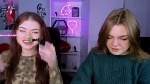 Ronni online show from December 2025 08:02:01 PM