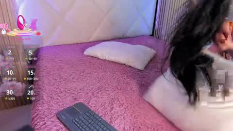 veronica_hill_ online show from April 2026 03:18:01 AM