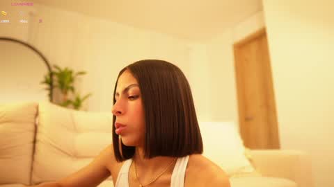 Veronica online show from December 2024 11:41:01 AM