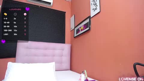 Veronica online show from March 2025 03:56:01 PM