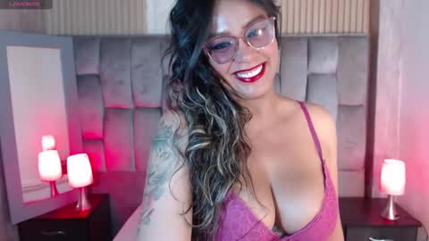 Vero online show from February 2025 08:05:02 PM