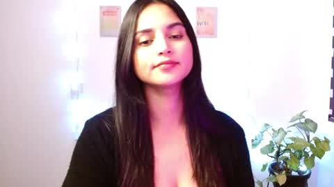 VeronicaFire online show from November 2025 02:43:02 AM