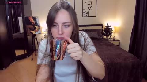 Veronica online show from January 2025 08:43:01 AM