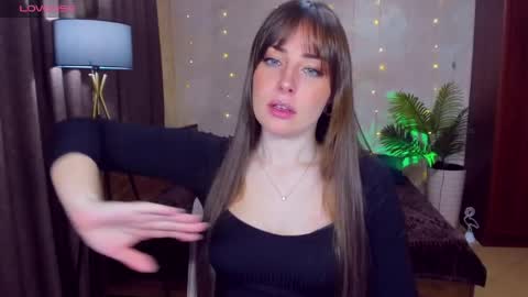Snapshot of veronicafreman chatting on May 2026 04:52:01 AM Veronica online show from May 2026 04:52:01 AM