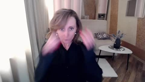 Helen online show from February 2025 11:25:01 AM