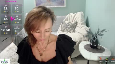 Helen online show from October 2025 07:42:01 AM