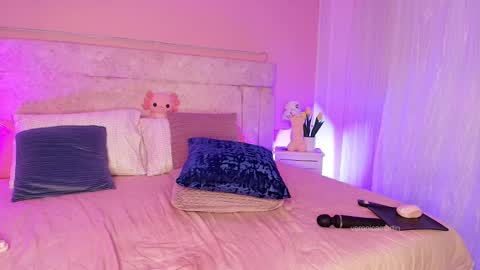 Snapshot of veronicamartin_ chatting on February 2025 12:19:02 AM Vero online show from February 2025 12:19:02 AM