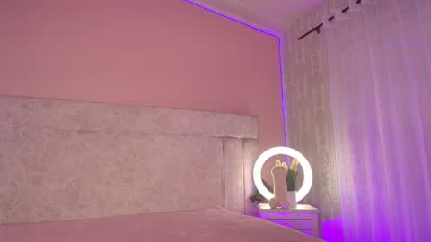 Vero  online show from December 2025 03:20:04 PM