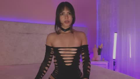 Snapshot of veronicamartin_ chatting on May 2026 09:24:02 PM Vero online show from May 2026 09:24:02 PM