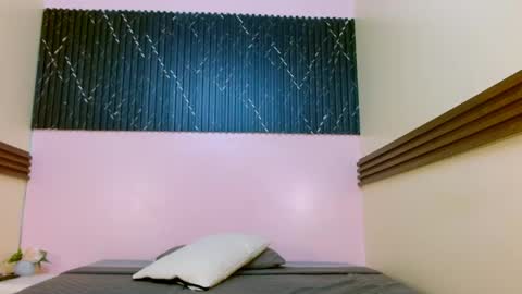 Snapshot of veronicarobles chatting on June 2026 06:46:02 PM Veronica Robles online show from June 2026 06:46:02 PM