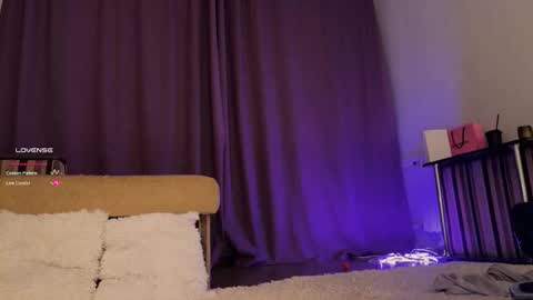 Snapshot of veronikaav chatting on January 2026 03:38:01 PM VeronikaAV online show from January 2026 03:38:01 PM