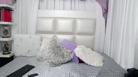 Vernica online show from February 2025 01:11:01 AM