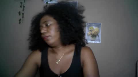 Snapshot of verronique1511 chatting on April 2026 03:13:02 AM verronique1511 online show from April 2026 03:13:02 AM