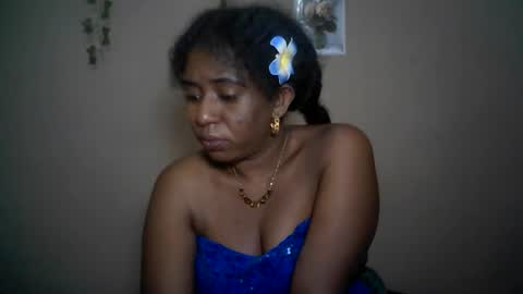 Snapshot of verronique1511 chatting on May 2026 04:52:01 AM verronique1511 online show from May 2026 04:52:01 AM