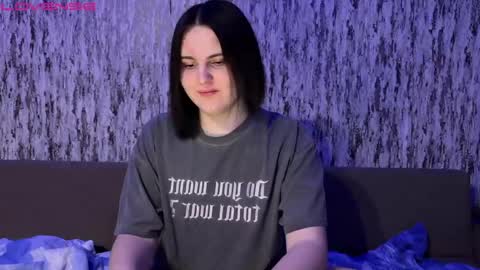 Karina followed me bb online show from December 2024 04:50:01 PM