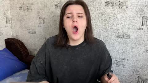 Karina followed me bb online show from January 2025 06:56:02 AM