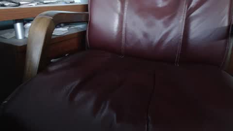 Erik online show from March 2025 06:00:01 PM