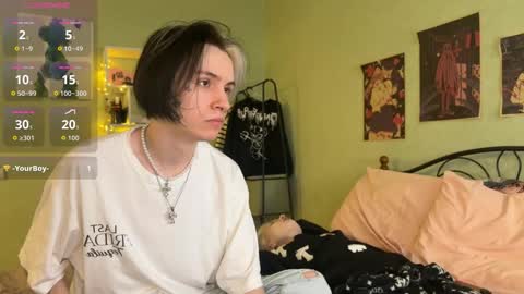 Snapshot of veryraretwins chatting on November 2025 05:51:02 AM veryraretwins online show from November 2025 05:51:02 AM