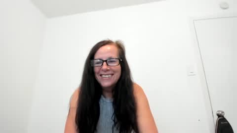 Snapshot of verysassypeachgoddess chatting on July 2026 01:17:01 PM verysassypeachgoddess online show from July 2026 01:17:01 PM