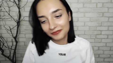 Snapshot of veryveryshygirl chatting on December 2024 03:30:01 PM Ana online show from December 2024 03:30:01 PM