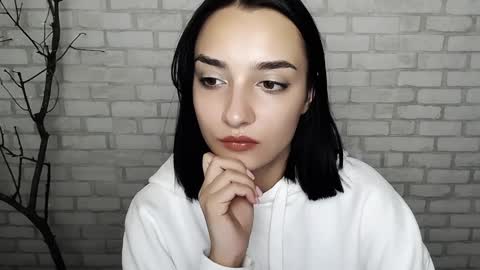 Snapshot of veryveryshygirl chatting on December 2024 05:48:01 PM Ana online show from December 2024 05:48:01 PM