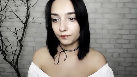 Snapshot of veryveryshygirl chatting on December 2024 09:35:01 PM Ana online show from December 2024 09:35:01 PM