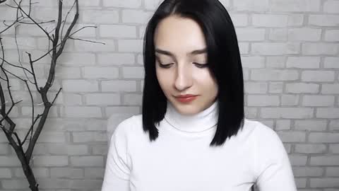 Snapshot of veryveryshygirl chatting on January 2025 01:19:02 PM Ana online show from January 2025 01:19:02 PM