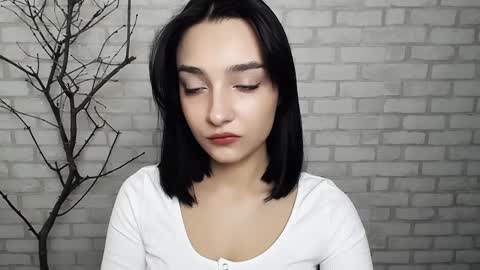 Snapshot of veryveryshygirl chatting on February 2025 08:24:02 AM Ana online show from February 2025 08:24:02 AM