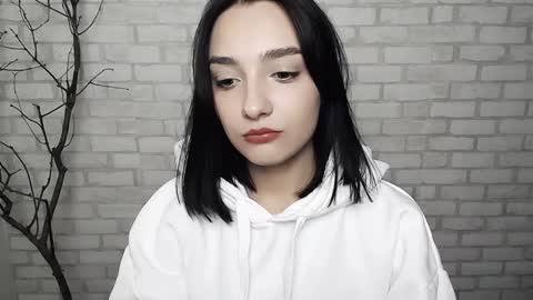 Snapshot of veryveryshygirl chatting on February 2025 08:39:02 AM Ana online show from February 2025 08:39:02 AM