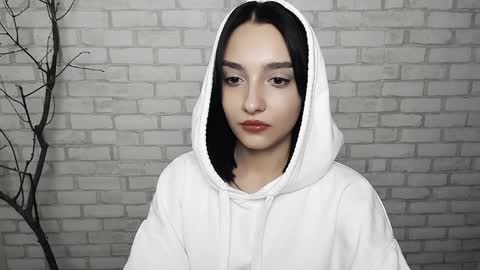 Snapshot of veryveryshygirl chatting on February 2025 02:48:01 PM Ana online show from February 2025 02:48:01 PM