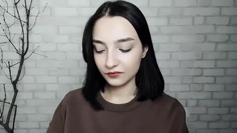 Snapshot of veryveryshygirl chatting on February 2025 11:28:02 AM Ana online show from February 2025 11:28:02 AM