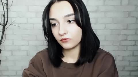 Snapshot of veryveryshygirl chatting on February 2025 02:31:02 PM Ana online show from February 2025 02:31:02 PM