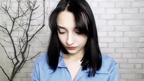 Snapshot of veryveryshygirl chatting on March 2025 08:02:01 AM Ana online show from March 2025 08:02:01 AM