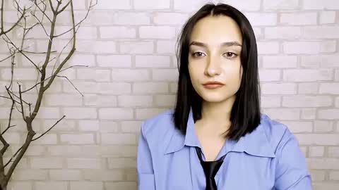 Snapshot of veryveryshygirl chatting on March 2025 11:37:02 AM Ana online show from March 2025 11:37:02 AM