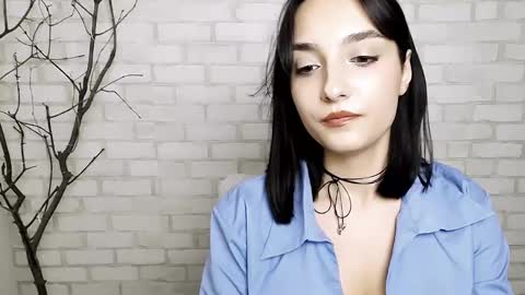 Snapshot of veryveryshygirl chatting on March 2025 03:12:02 PM Ana online show from March 2025 03:12:02 PM