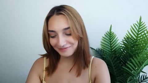 Snapshot of veryveryshygirl chatting on September 2025 12:59:02 PM Ana online show from September 2025 12:59:02 PM