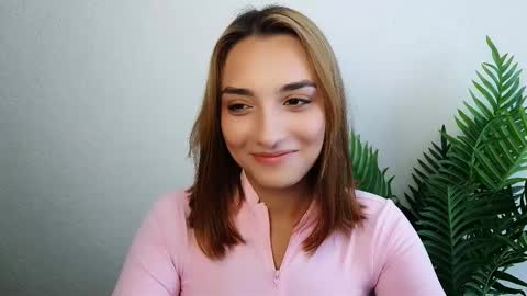 Snapshot of veryveryshygirl chatting on September 2025 11:12:02 AM Ana online show from September 2025 11:12:02 AM